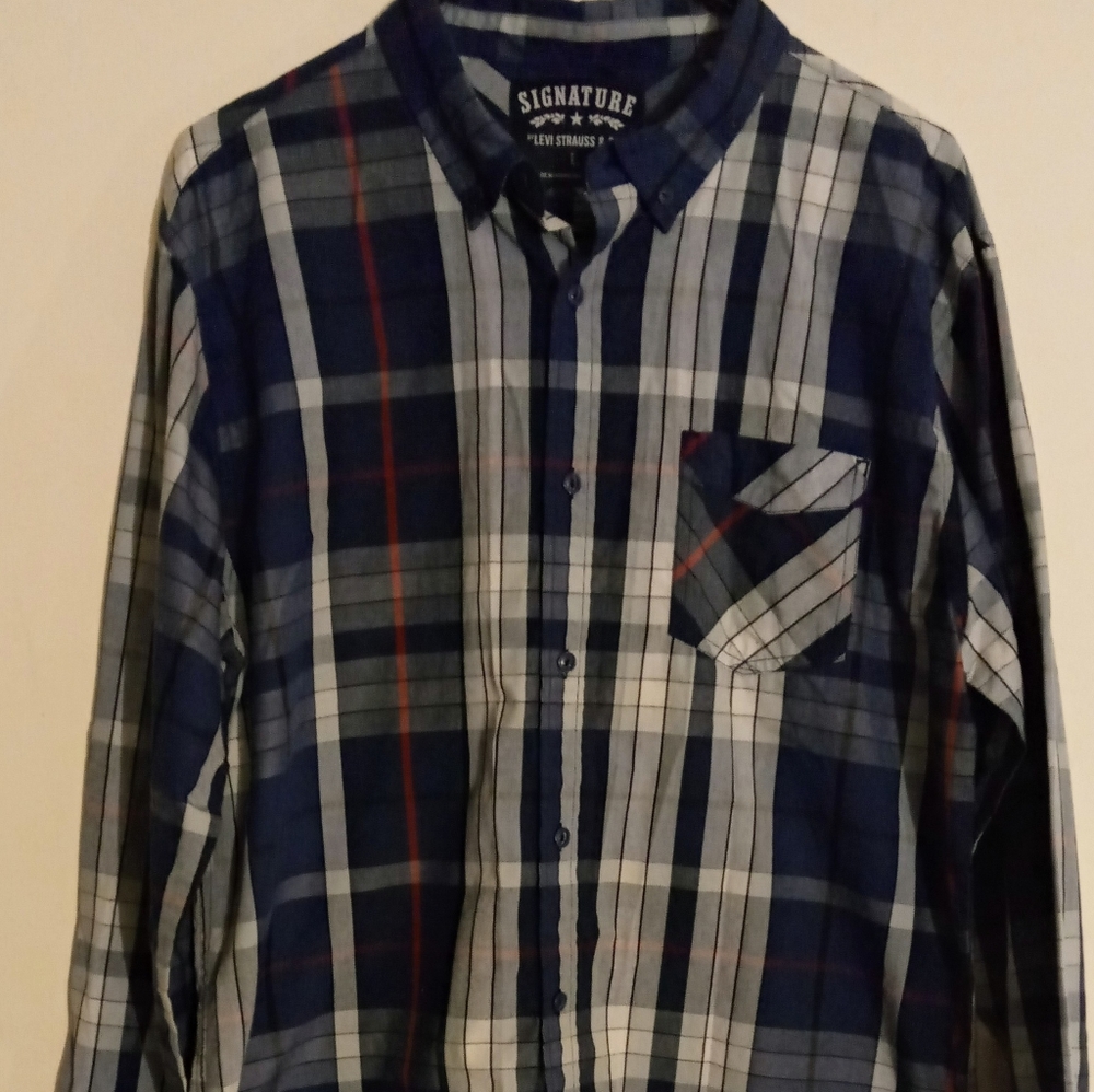 Signature Levis plaid striped shirt